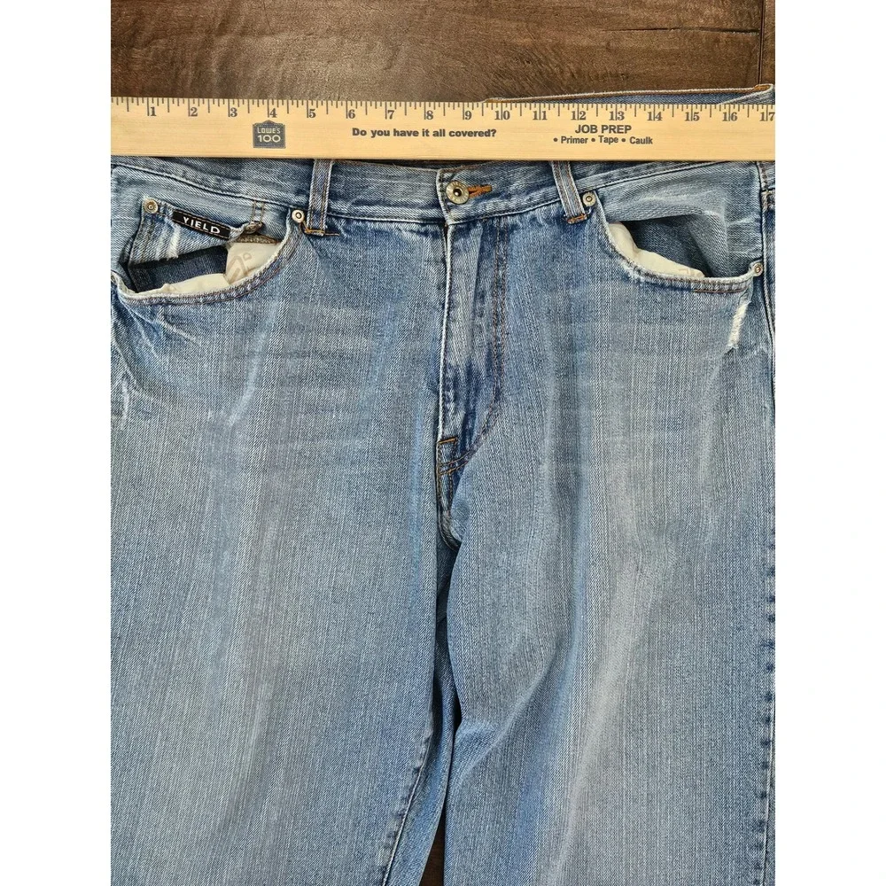 Y2K Distressed Skater 90s Relaxed Classic Jeans Light Wash Denim 34R